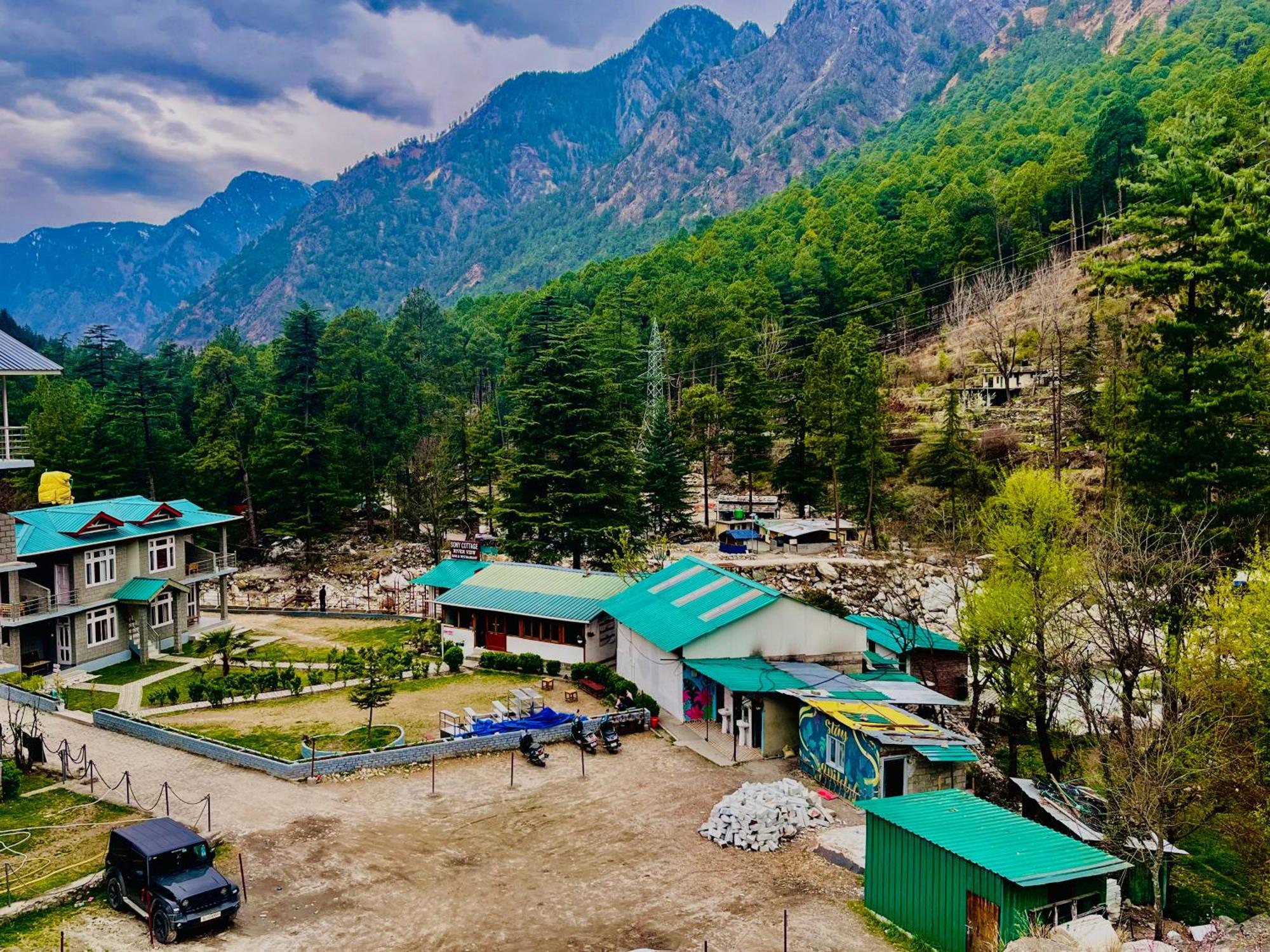 Hotel Dream Valley Kasol #Near Mall Road #River View #Parking #Gaming Zone #Open Terrace #Restaurant Екстер'єр фото