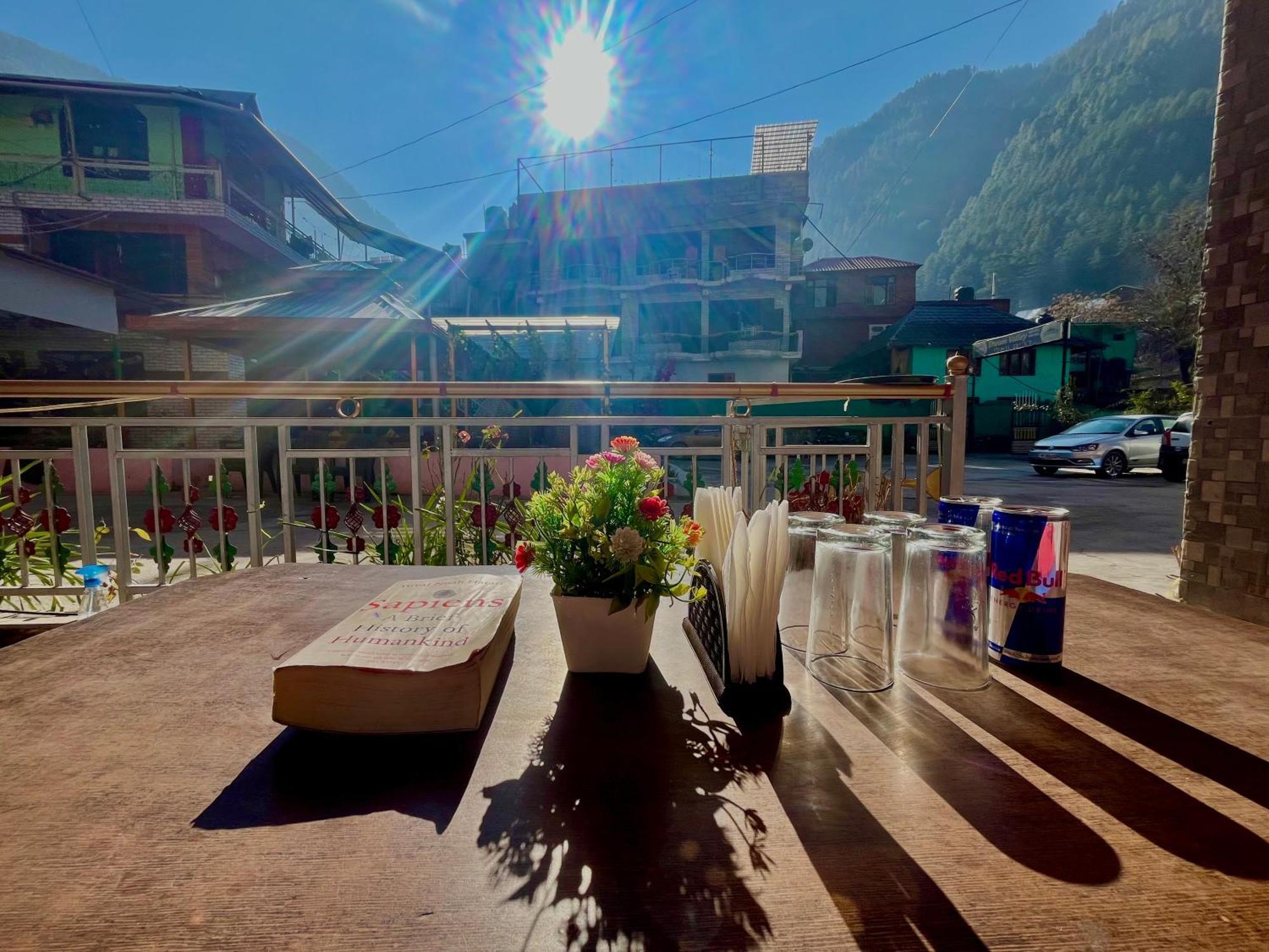 Hotel Dream Valley Kasol #Near Mall Road #River View #Parking #Gaming Zone #Open Terrace #Restaurant Екстер'єр фото